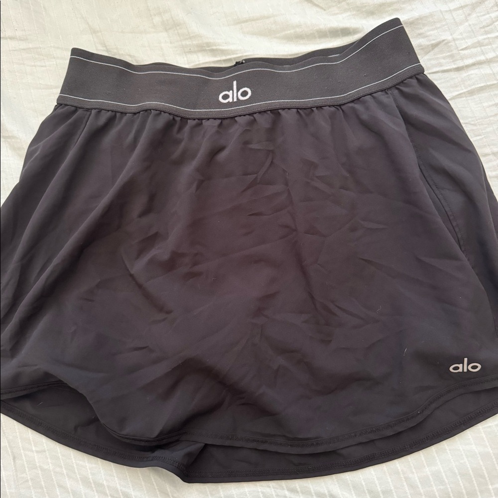Alo skirt